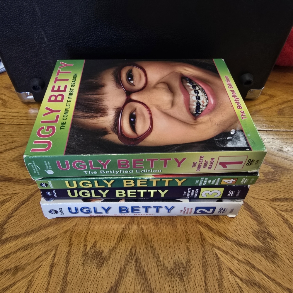 Ugly Betty Complete Series DVD Set